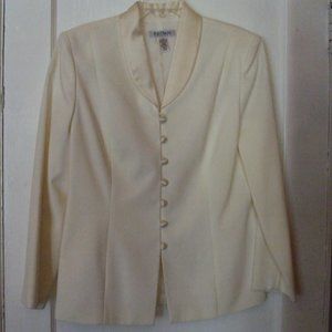 Kay Unger Petites, Cream Tuxedo Suit, Size 14